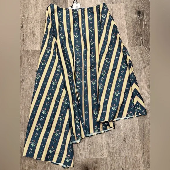 WeWoreWhat Asymmetrical Floral Stripe Midi Skirt Size 12 NWT - Picture 2 of 9